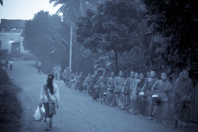 Luang Prabang, Procession © ppc