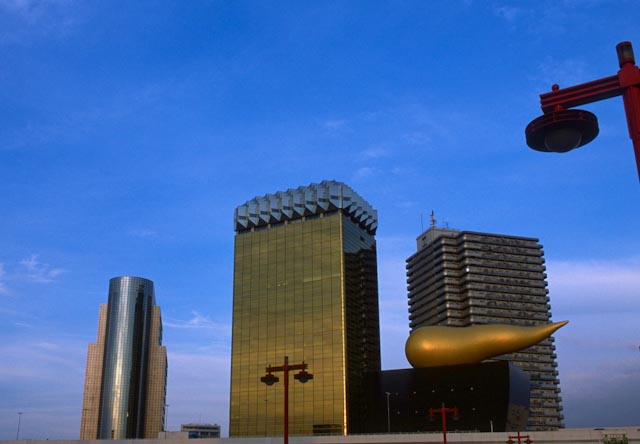 L’Asahi Beer Hall, Philippe Starck © PPC